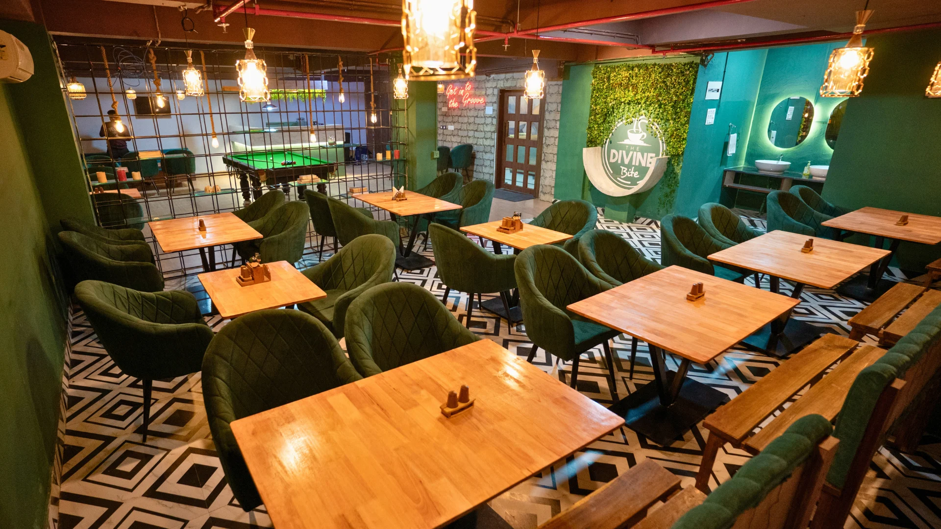 Fine Dining Experience